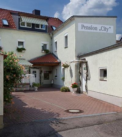 Pension "City" Oschatz Екстер'єр фото